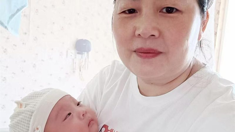 婴儿湿巾的价格主要由以下几个因素构成：